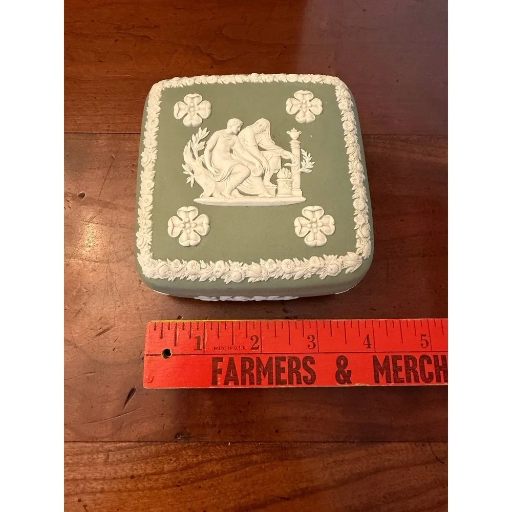Wedgwood vintage sage